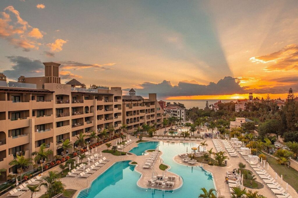 Hotel familiar en Tenerife con piscina