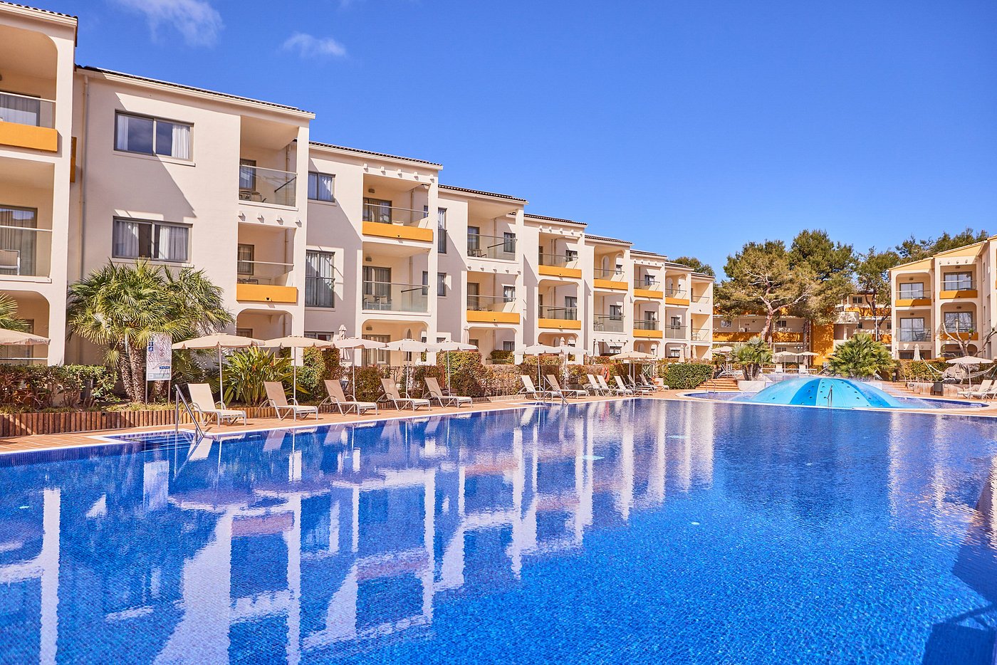 Zafiro Tropic hotel familiar Mallorca