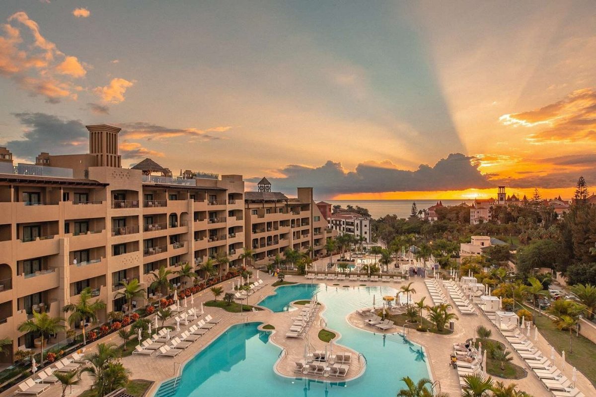 Hotel familiar en Tenerife con piscina